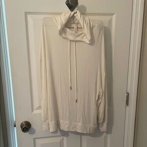 Fabletics White Turtleneck Sweater Soft Cozy Fabric